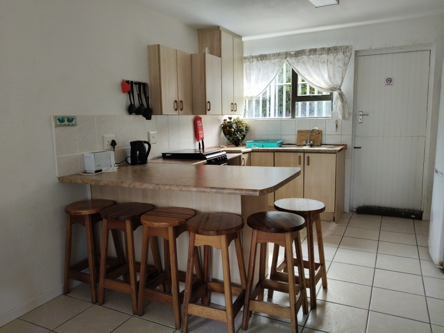 12 Bedroom Property for Sale in Paradise Beach Eastern Cape